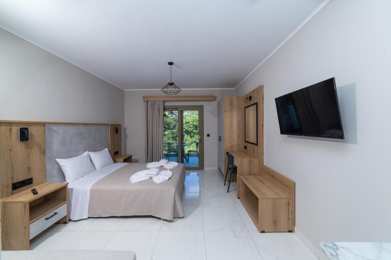 Sky View Suites Kefalonia Vóvikes Exteriér fotografie