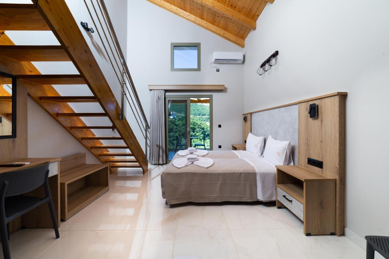 Sky View Suites Kefalonia Vóvikes Exteriér fotografie