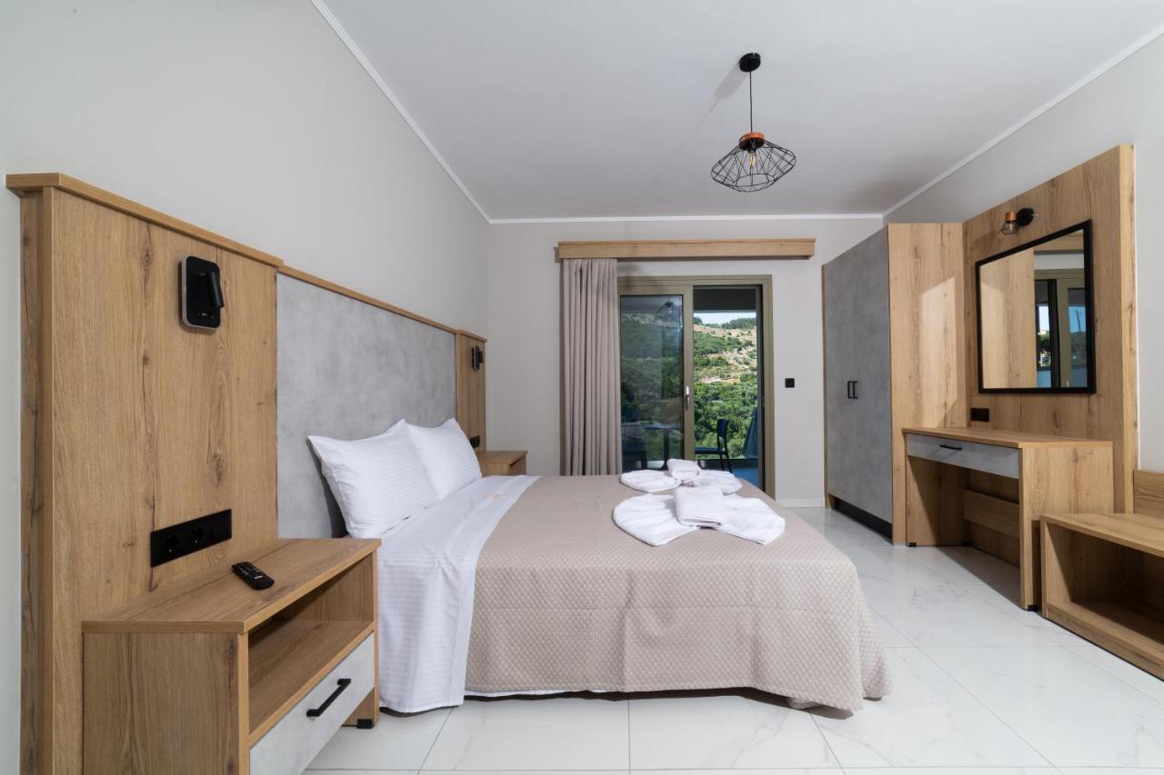 Sky View Suites Kefalonia Vóvikes Exteriér fotografie