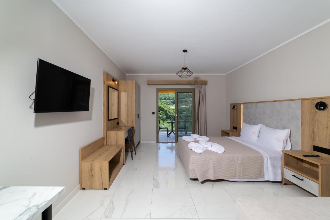 Sky View Suites Kefalonia Vóvikes Exteriér fotografie