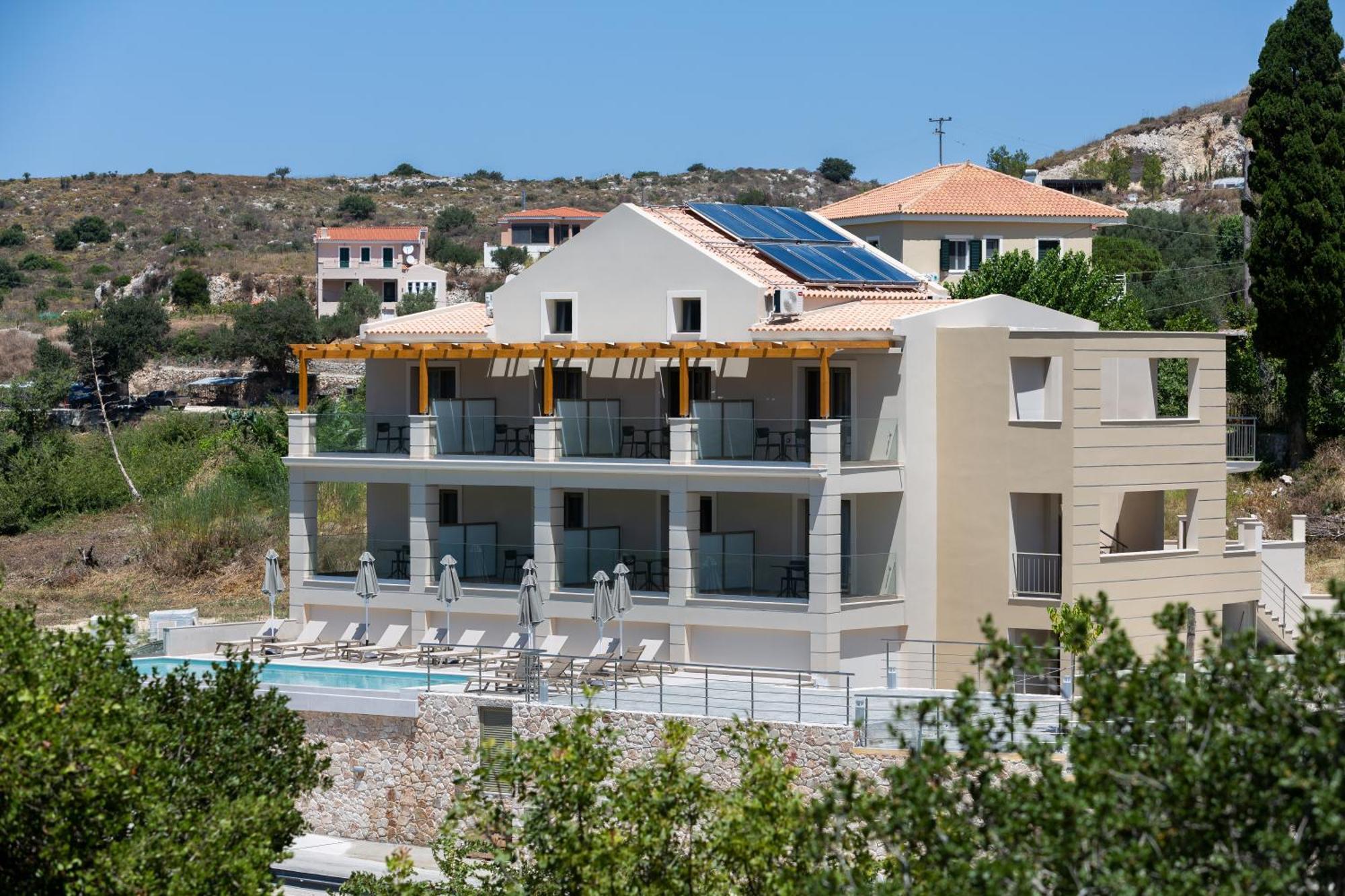 Sky View Suites Kefalonia Vóvikes Exteriér fotografie